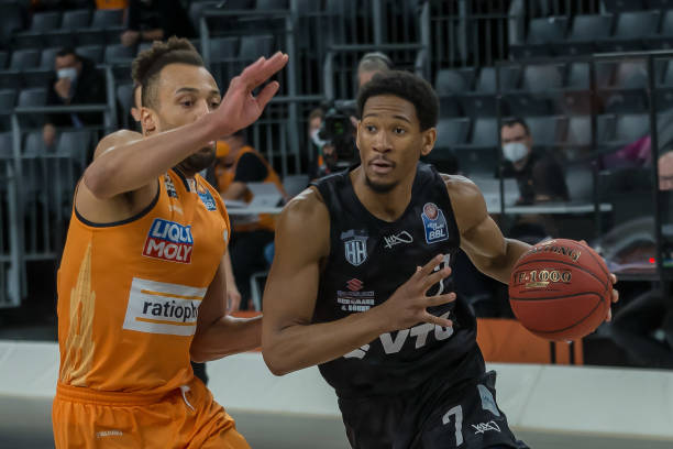 国足主教练 国足主教练