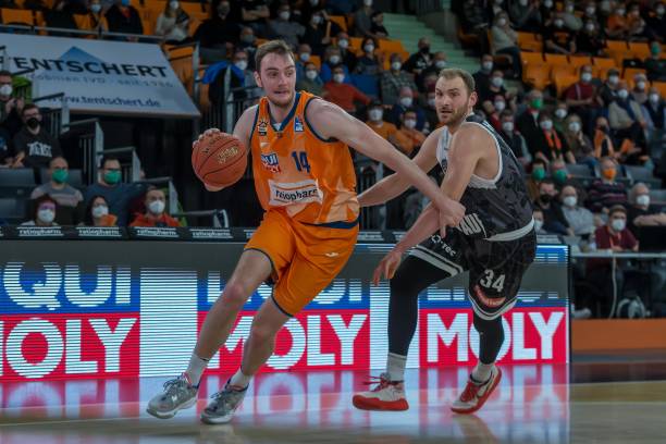 王哲林无疑 王哲林无疑